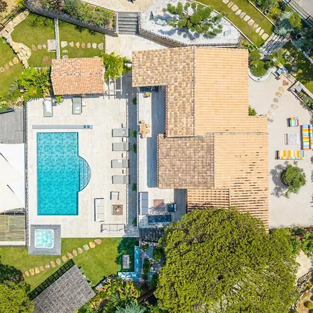 Villa Shaily 3mn à Pied Des Plages De Pampelone 8 Chambres, Piscine, Sauna, Jacuzzi *