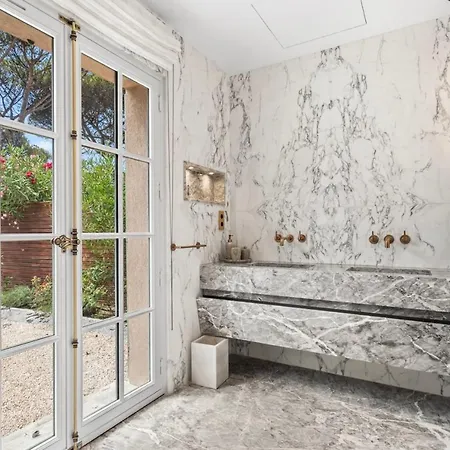 Villa 8 Chambres Piscine Sauna Jacuzzi, A 3Mn Des Plages De Pampelonne Villa Saint-Tropez