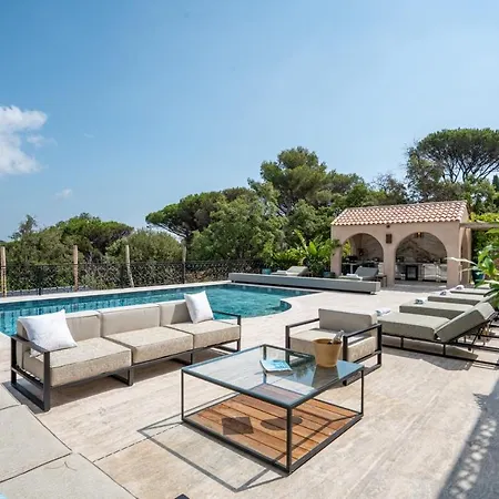 Villa 8 Piscine Sauna Jacuzzi, A 3mn Des Plages De Pampelonne Saint-Tropez