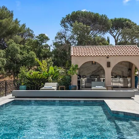 Shaily 3mn à Pied Des Plages De Pampelone 8 Chambres, Piscine, Sauna, Jacuzzi Villa Saint-Tropez