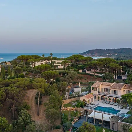 Shaily 3mn à Pied Des Plages De Pampelone 8 Chambres, Piscine, Sauna, Jacuzzi Villa *